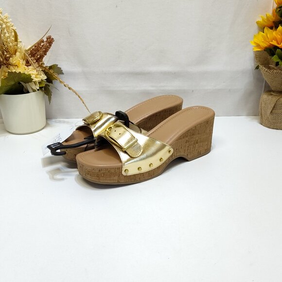 Time and Tru Gold Buckle Cork Wedge Platform Memory Foam Sandals Size 11 NWT - Picture 2 of 9